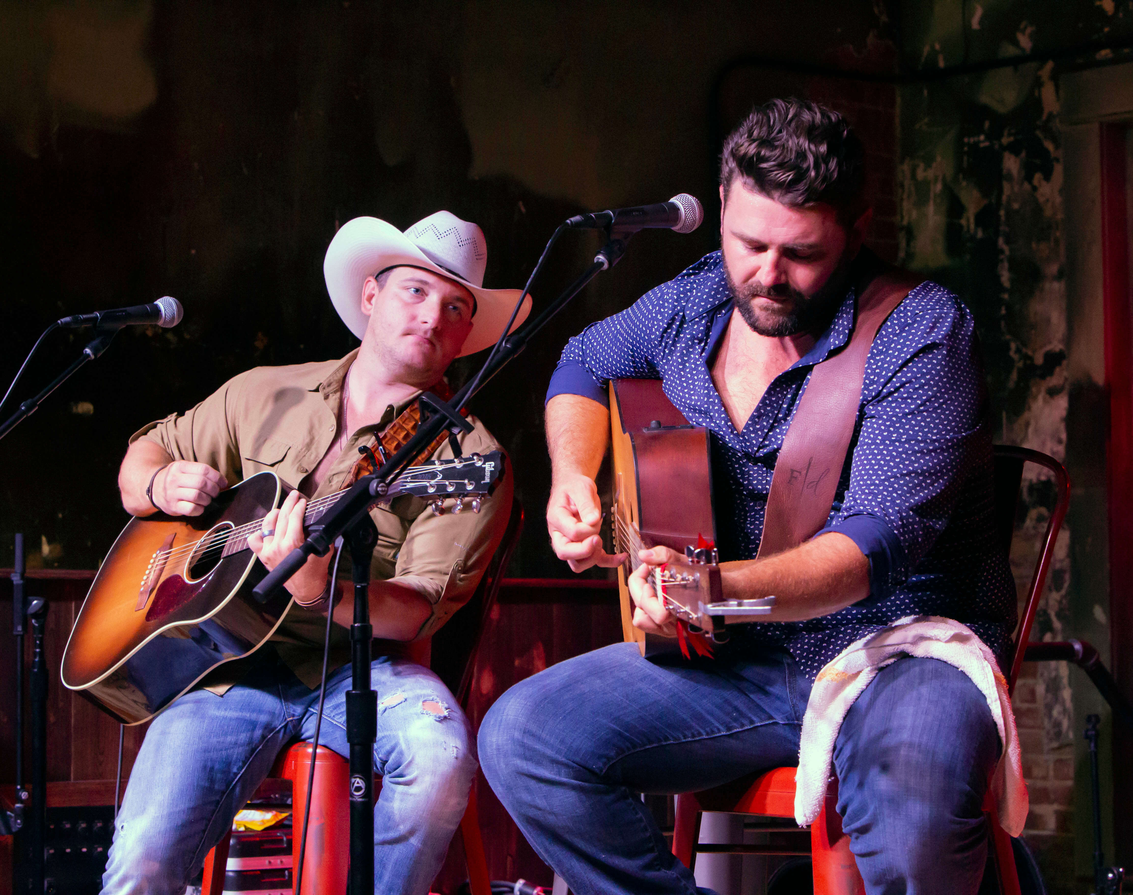 Kaleb Lee and Pryor Baird Play guitars